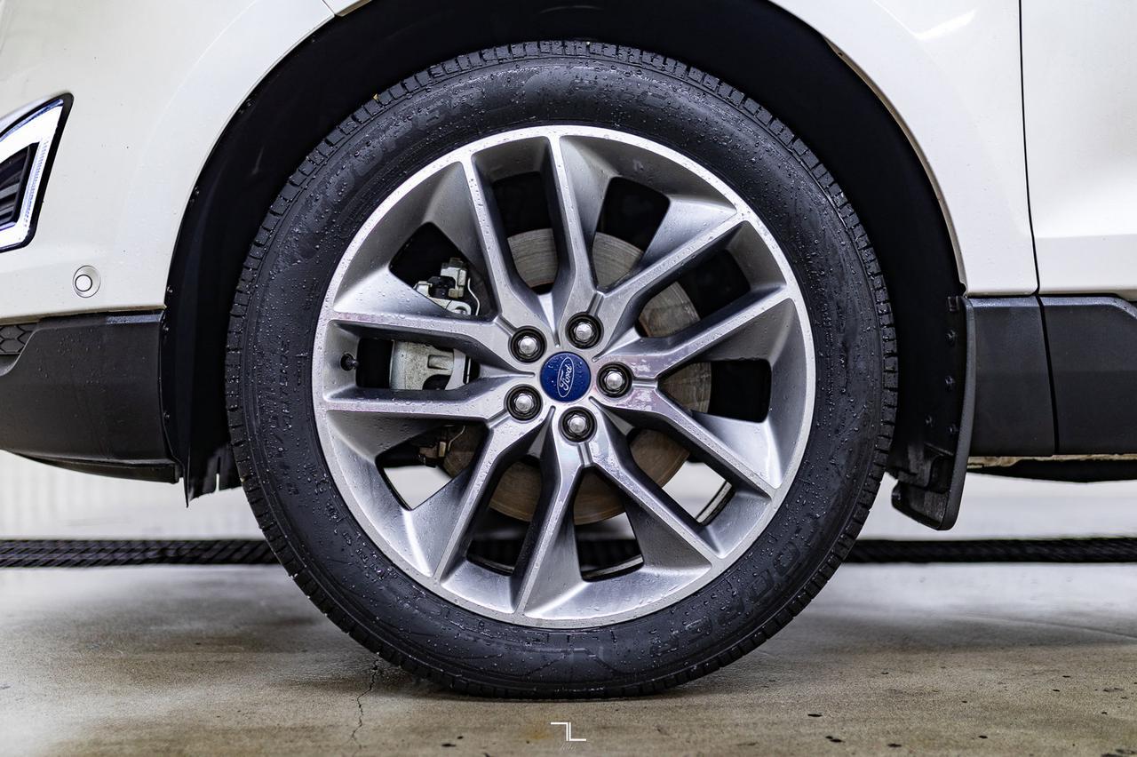 2016 Ford Edge AWD Titanium Leather Roof Nav BCam Red Deer AB