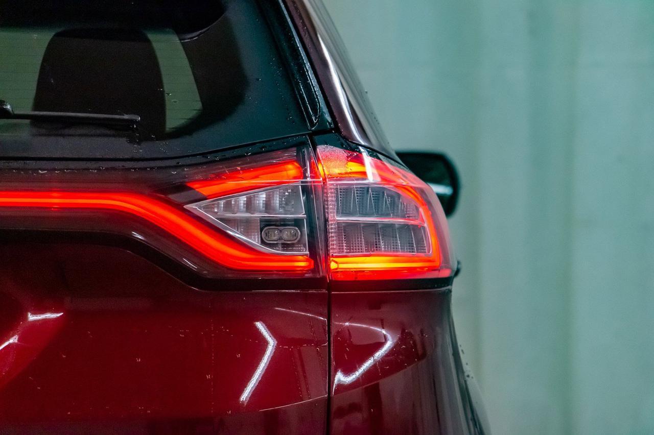 2016 Ford Edge AWD Titanium Leather Roof Nav Red Deer AB