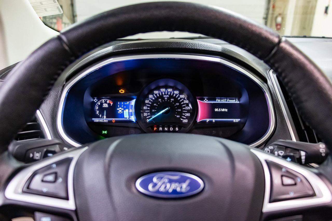 2016 Ford Edge AWD Titanium Leather Roof Nav Red Deer AB