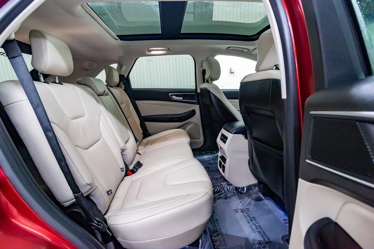 2016 Ford Edge AWD Titanium Leather Roof Nav Red Deer AB