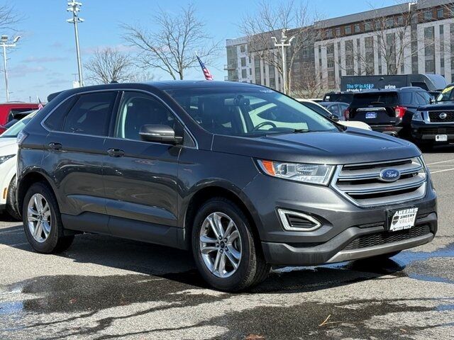 2016 Ford Edge