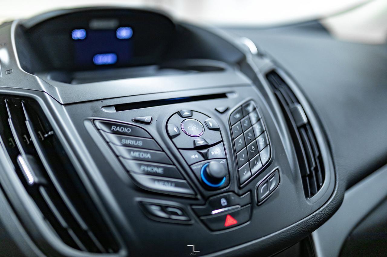 2016 Ford Escape AWD SE BCam HSeat Red Deer AB