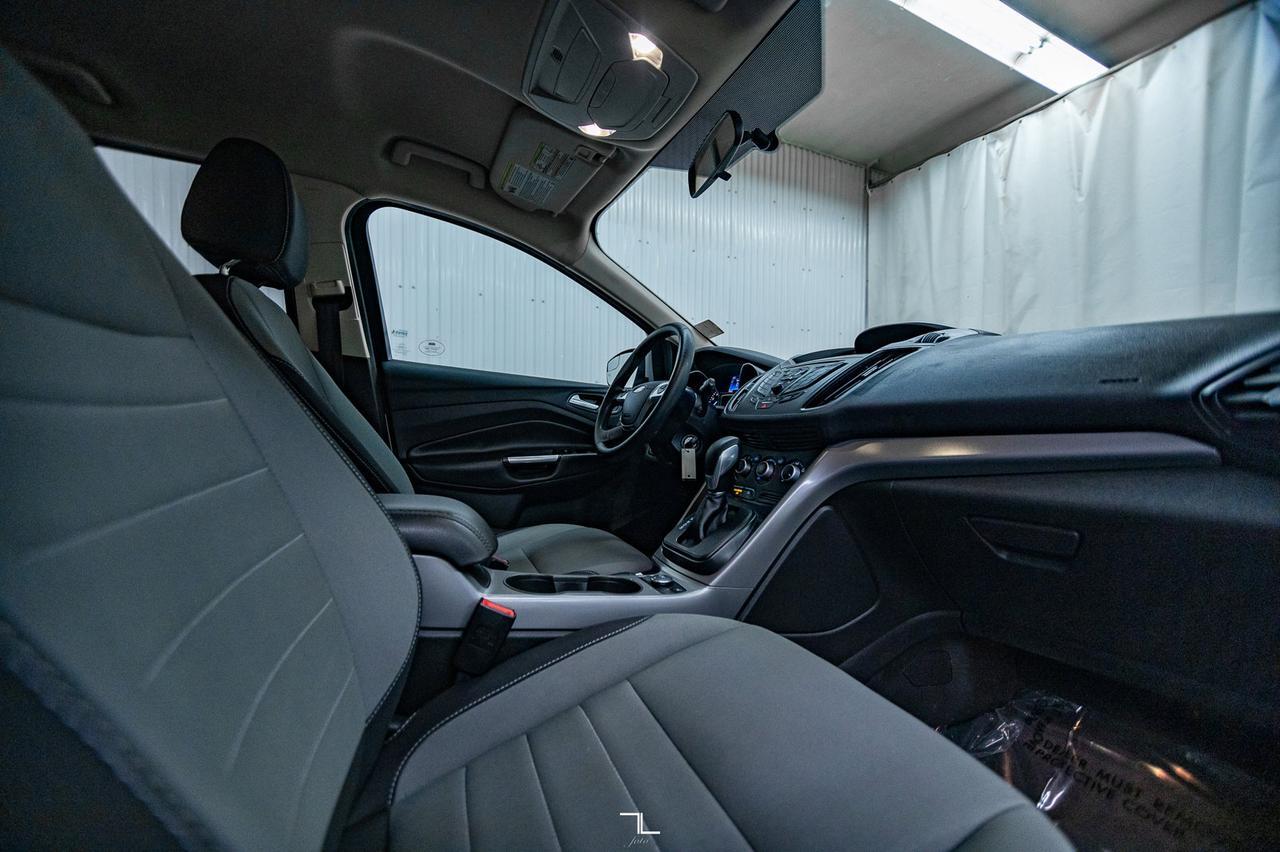 2016 Ford Escape AWD SE BCam HSeat Red Deer AB