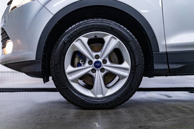 2016 Ford Escape AWD SE BCam HSeat Red Deer AB