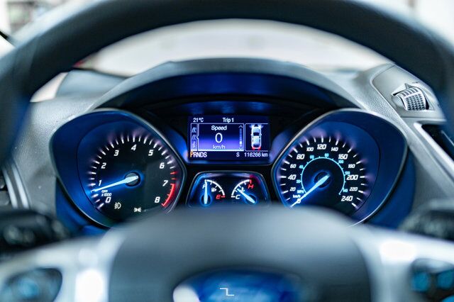 2016 Ford Escape AWD SE BCam HSeat Red Deer AB