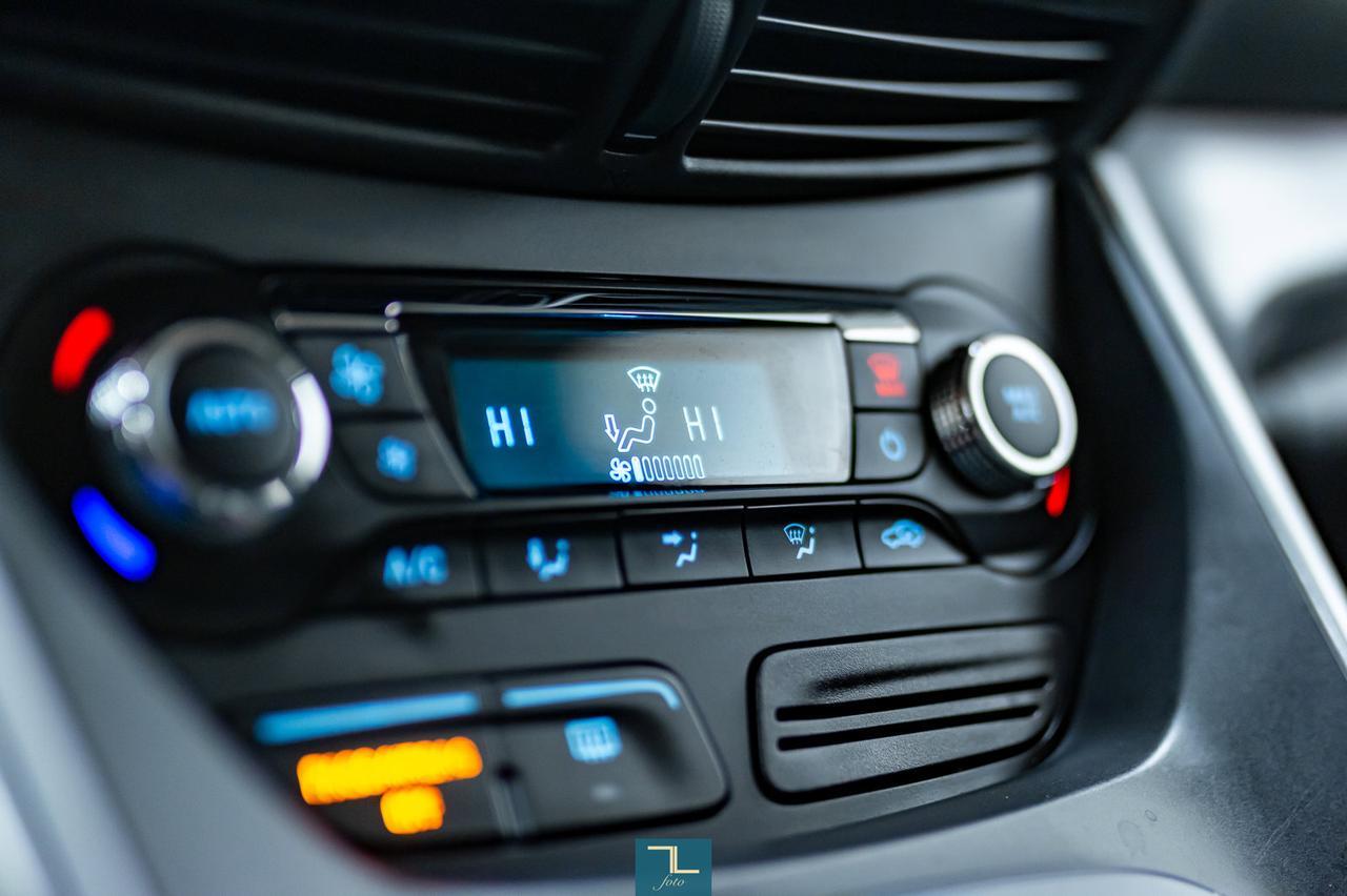 2016 Ford Escape AWD SE Nav BCam Red Deer AB