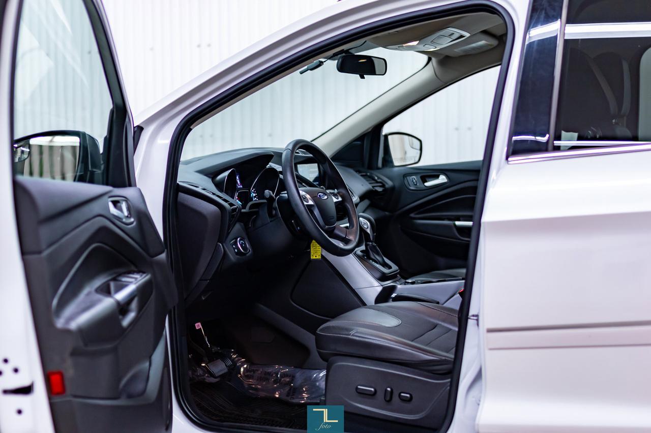 2016 Ford Escape AWD SE Nav BCam Red Deer AB