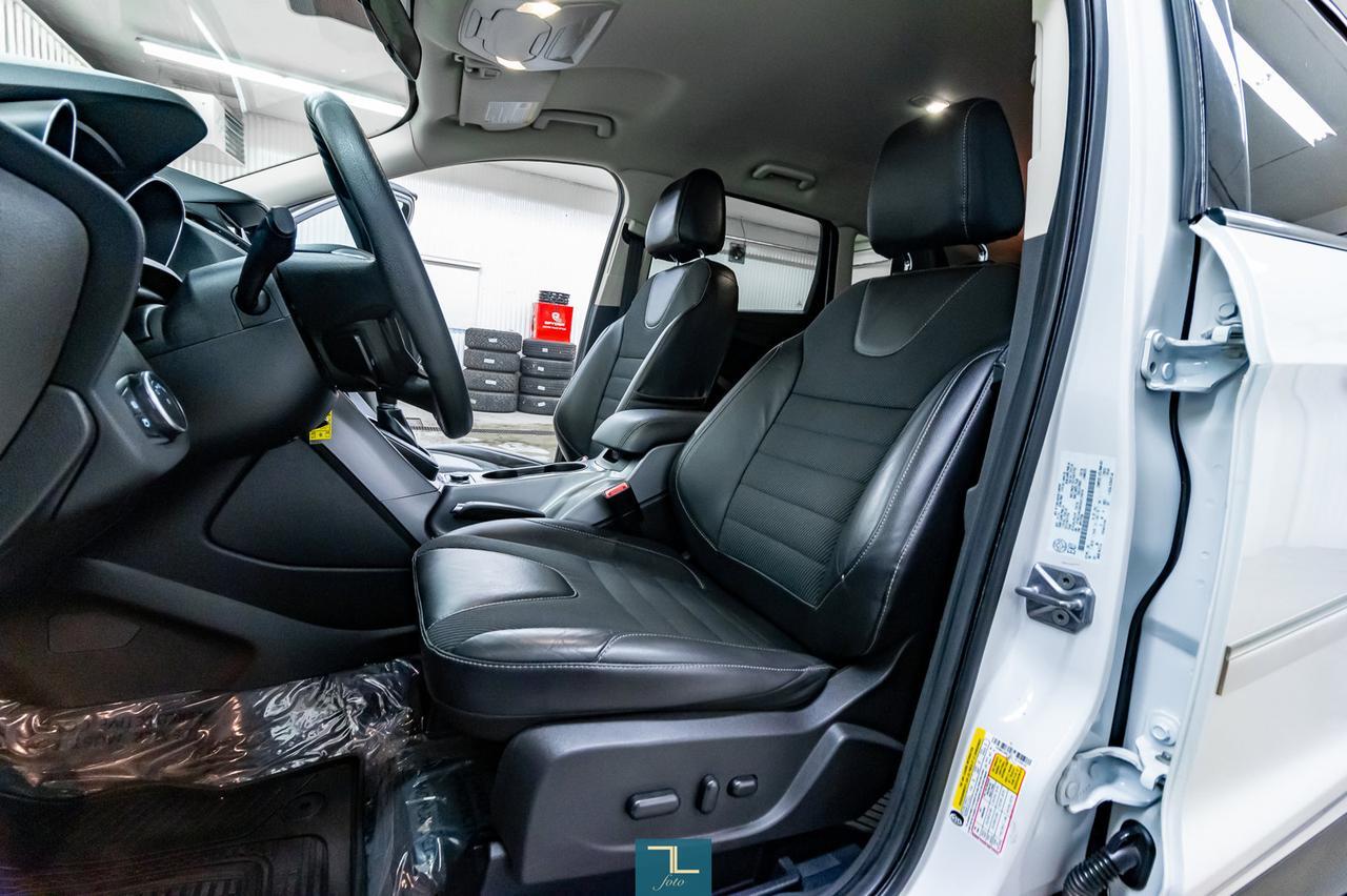 2016 Ford Escape AWD SE Nav BCam Red Deer AB