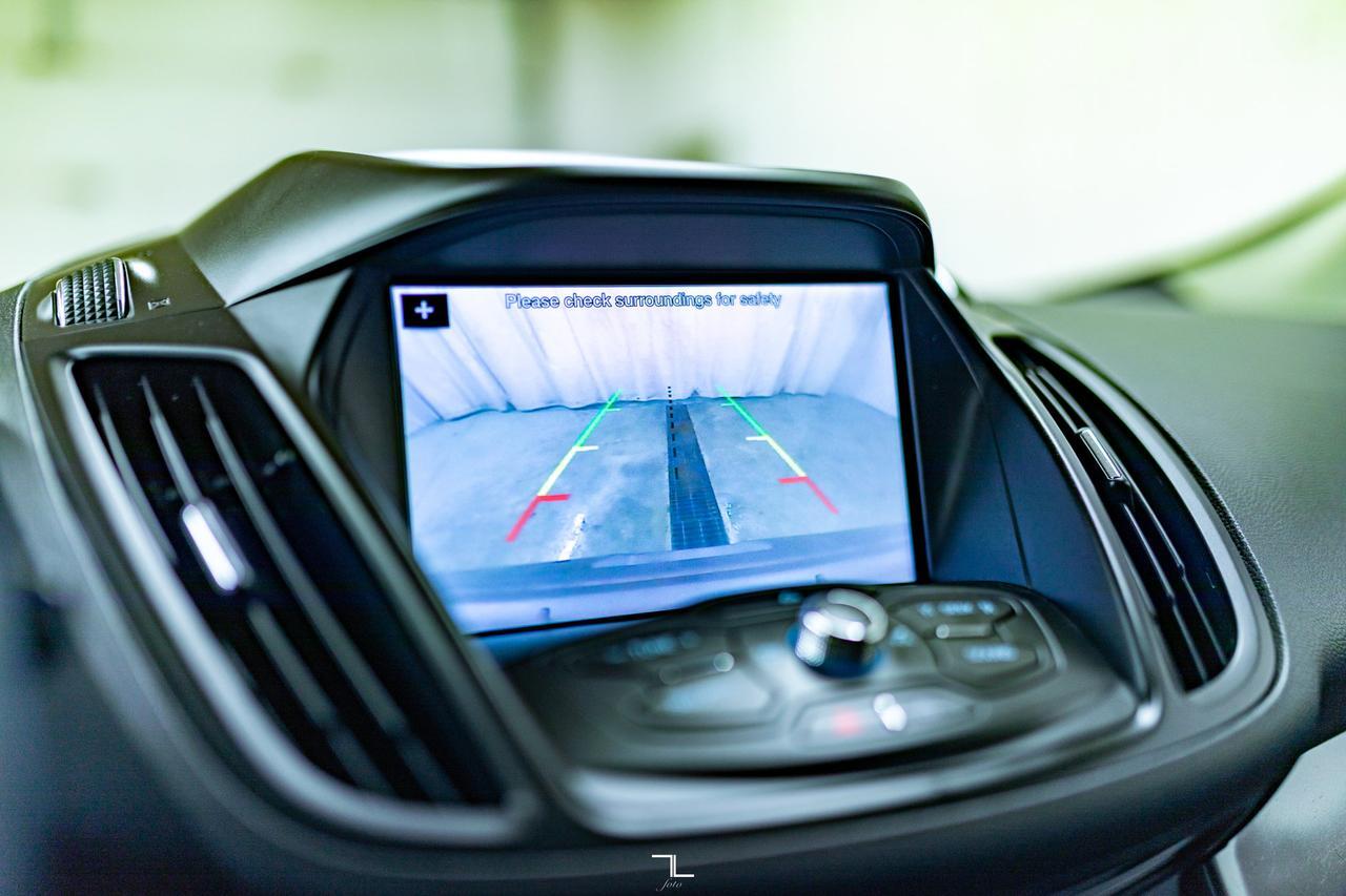 2016 Ford Escape FWD SE Nav BCam Red Deer AB