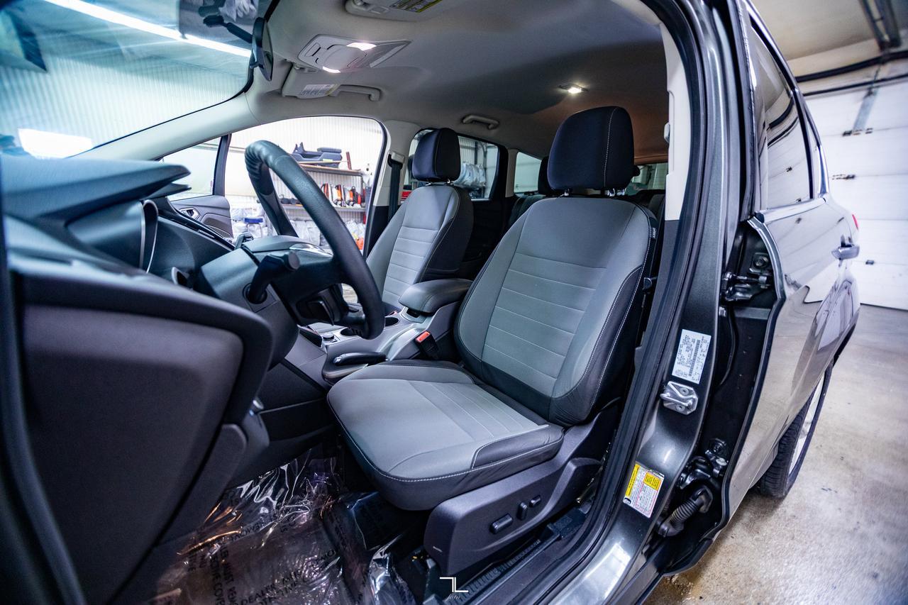 2016 Ford Escape FWD SE Nav BCam Red Deer AB