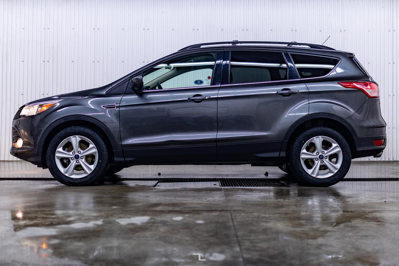 2016 Ford Escape FWD SE Nav BCam Red Deer AB