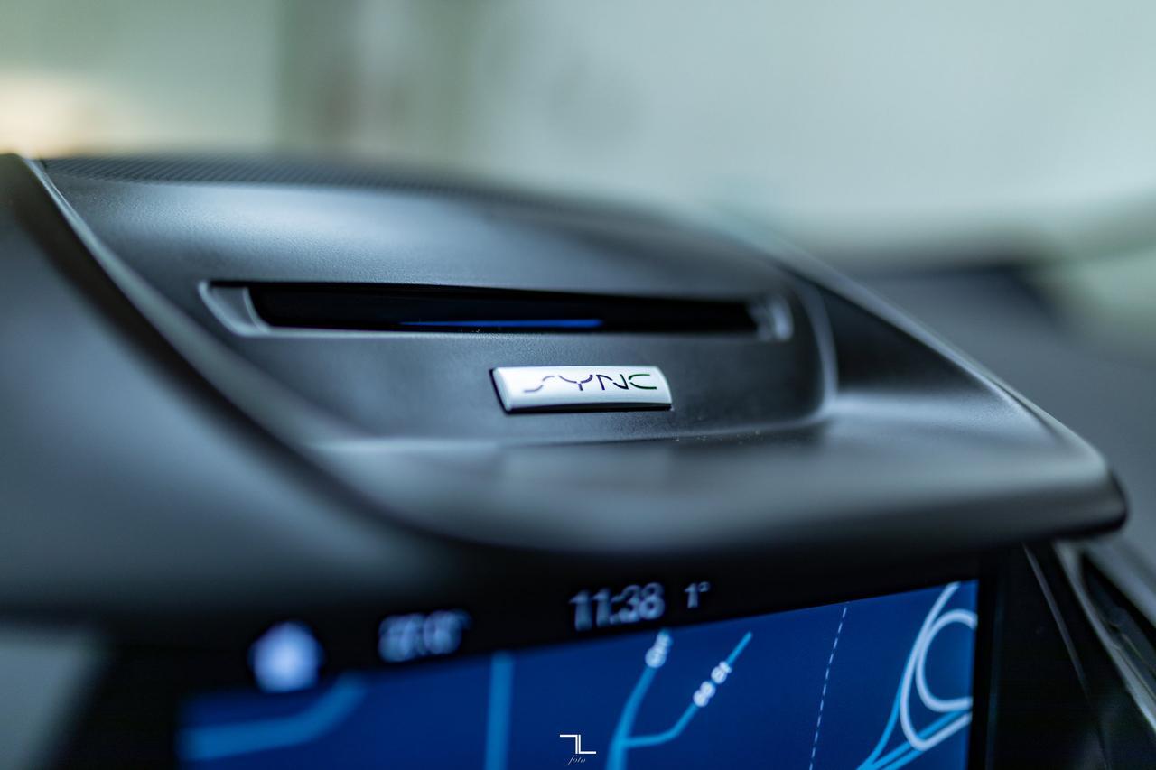 2016 Ford Escape FWD SE Nav BCam Red Deer AB