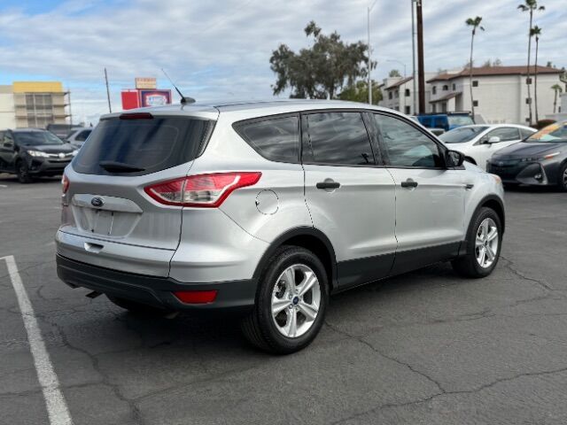 2016 Ford Escape S