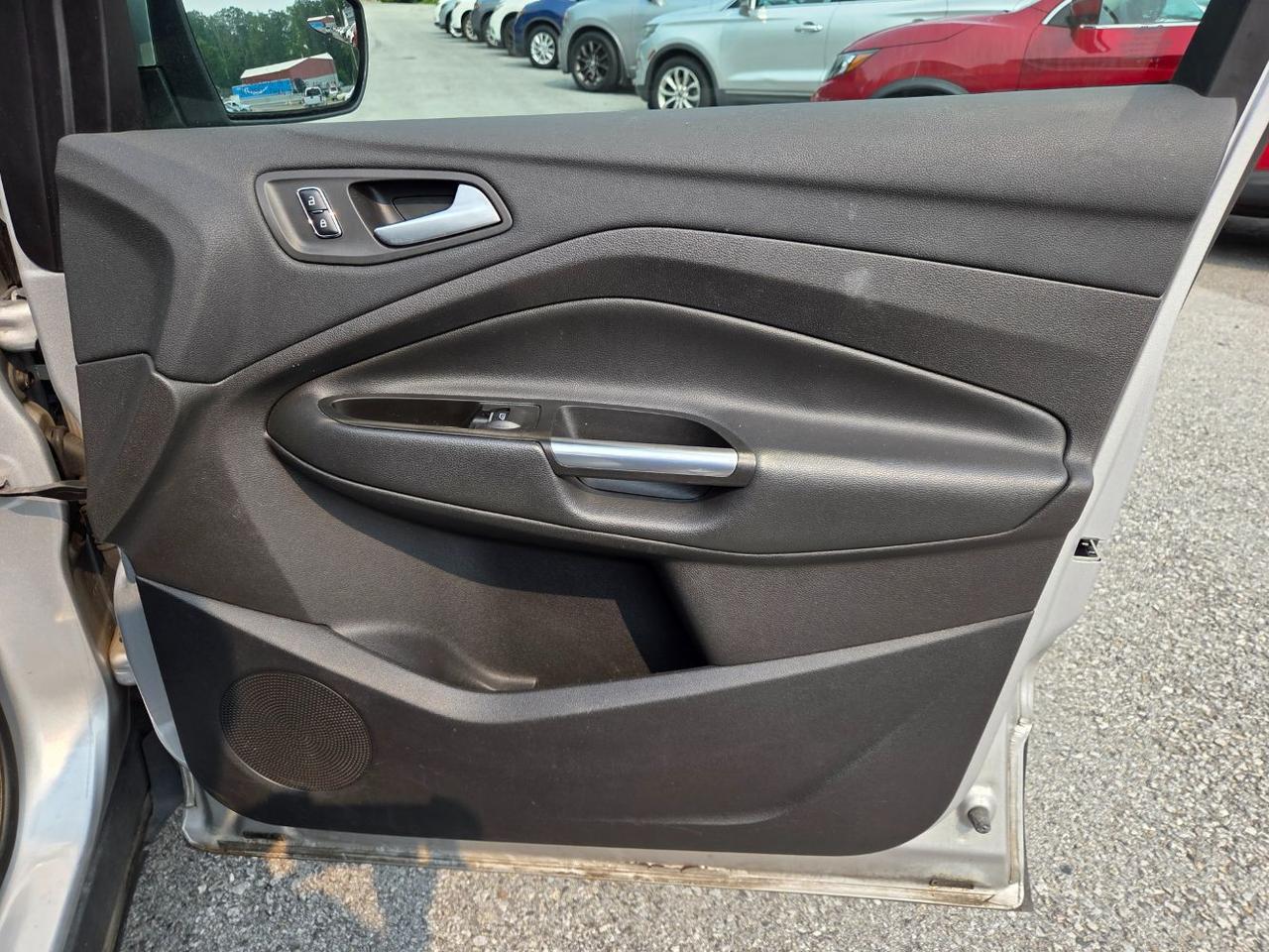 2016 Ford Escape SE Charlton MA