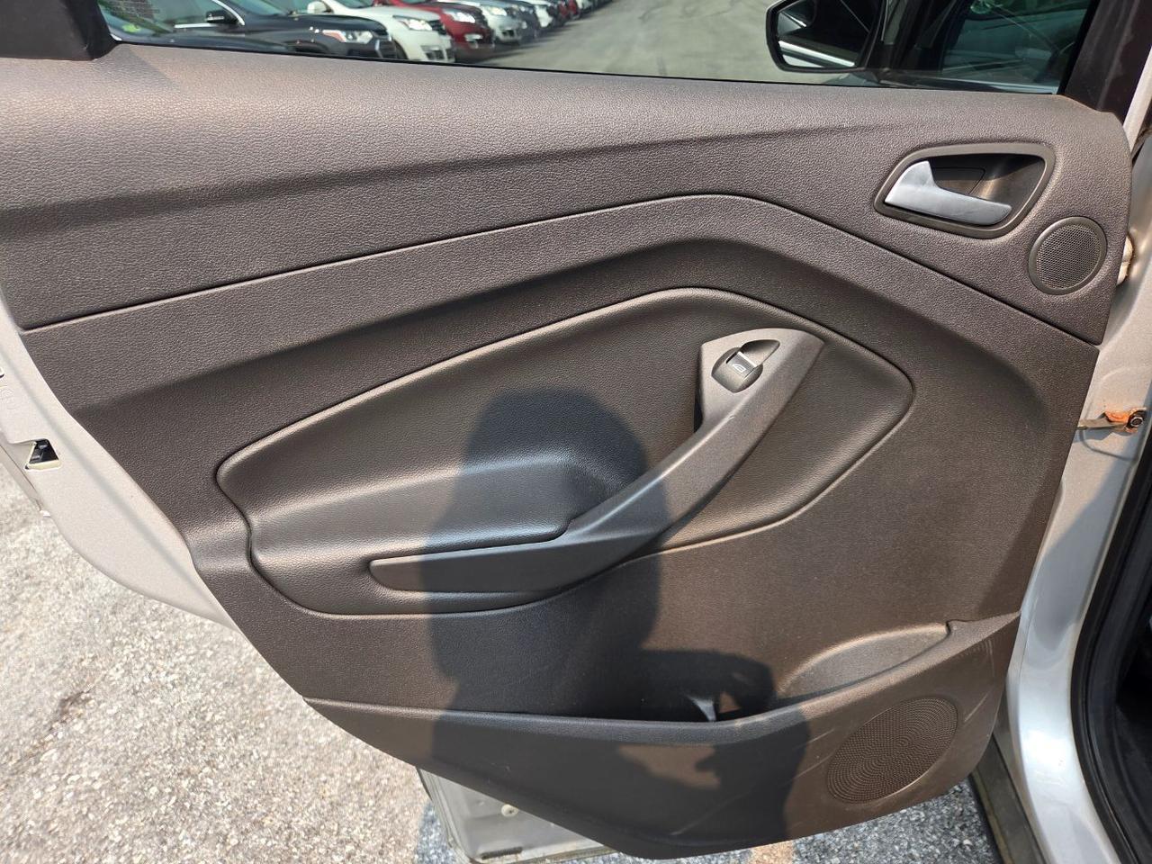 2016 Ford Escape SE Charlton MA