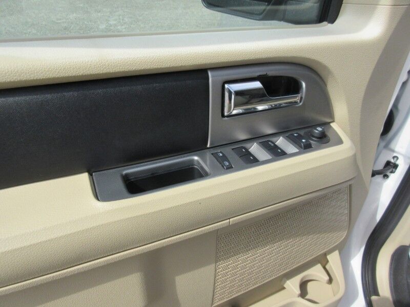 2016 Ford Expedition 2WD 4dr XLT St. George SC