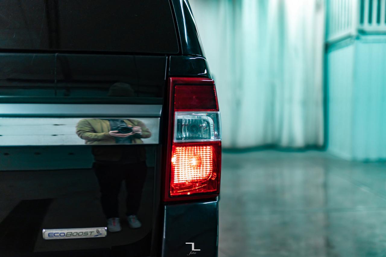 2016 Ford Expedition 4x4 Limited Leather Roof Nav BCam Red Deer AB