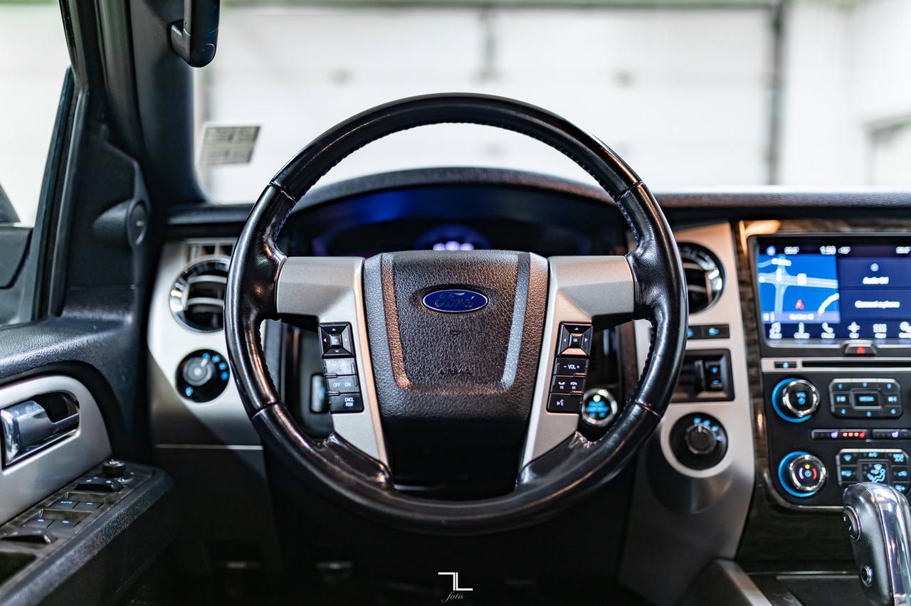 2016 Ford Expedition 4x4 Limited Leather Roof Nav BCam Red Deer AB