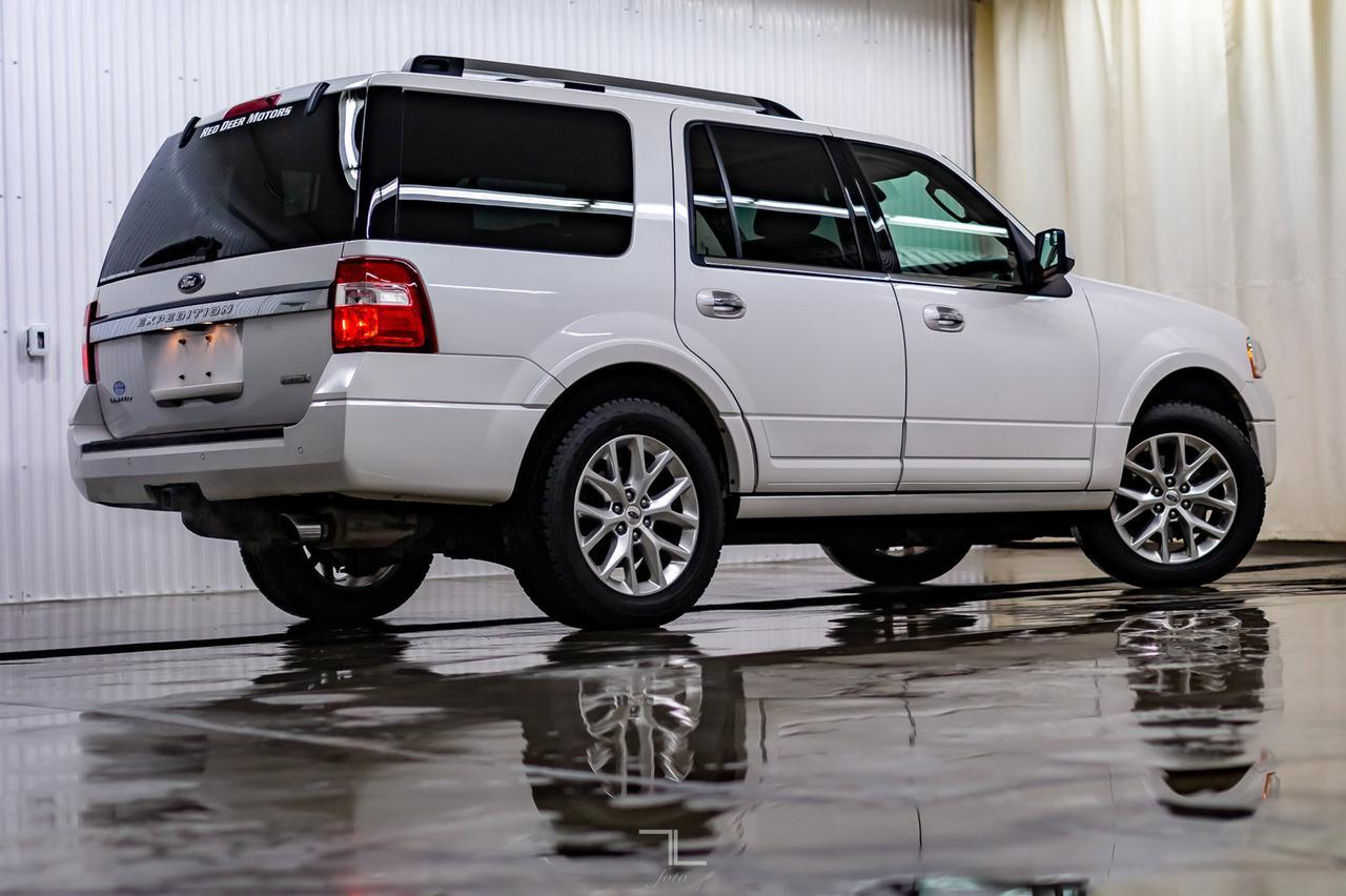 2016 Ford Expedition AWD Limited Leather Roof Nav BCam Red Deer AB