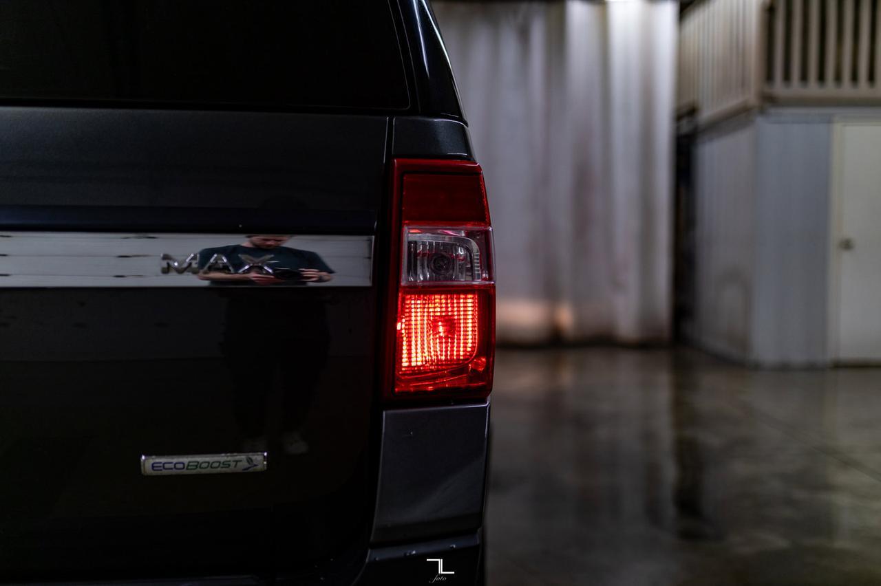 2016 Ford Expedition Max 4x4 XL BCam Third Row Red Deer AB