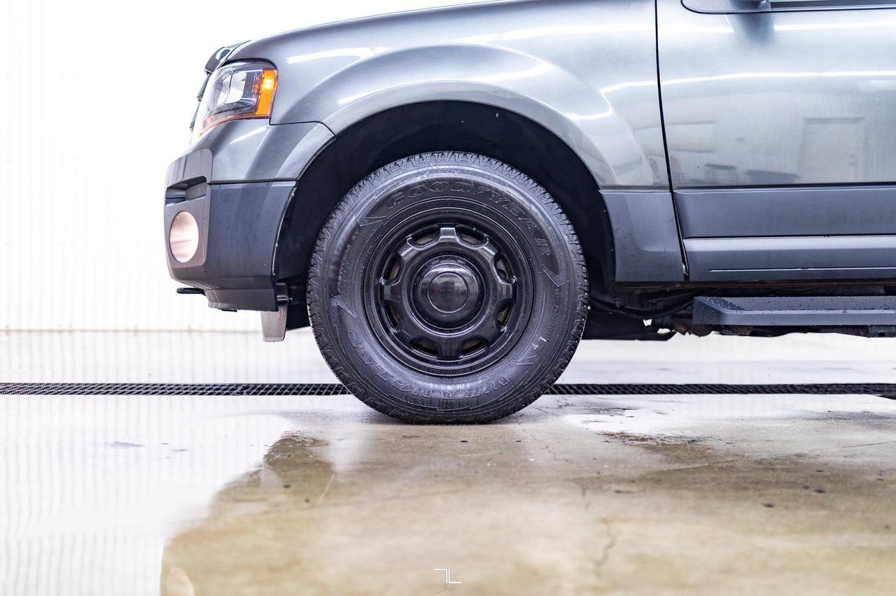 2016 Ford Expedition Max 4x4 XL BCam Third Row Red Deer AB