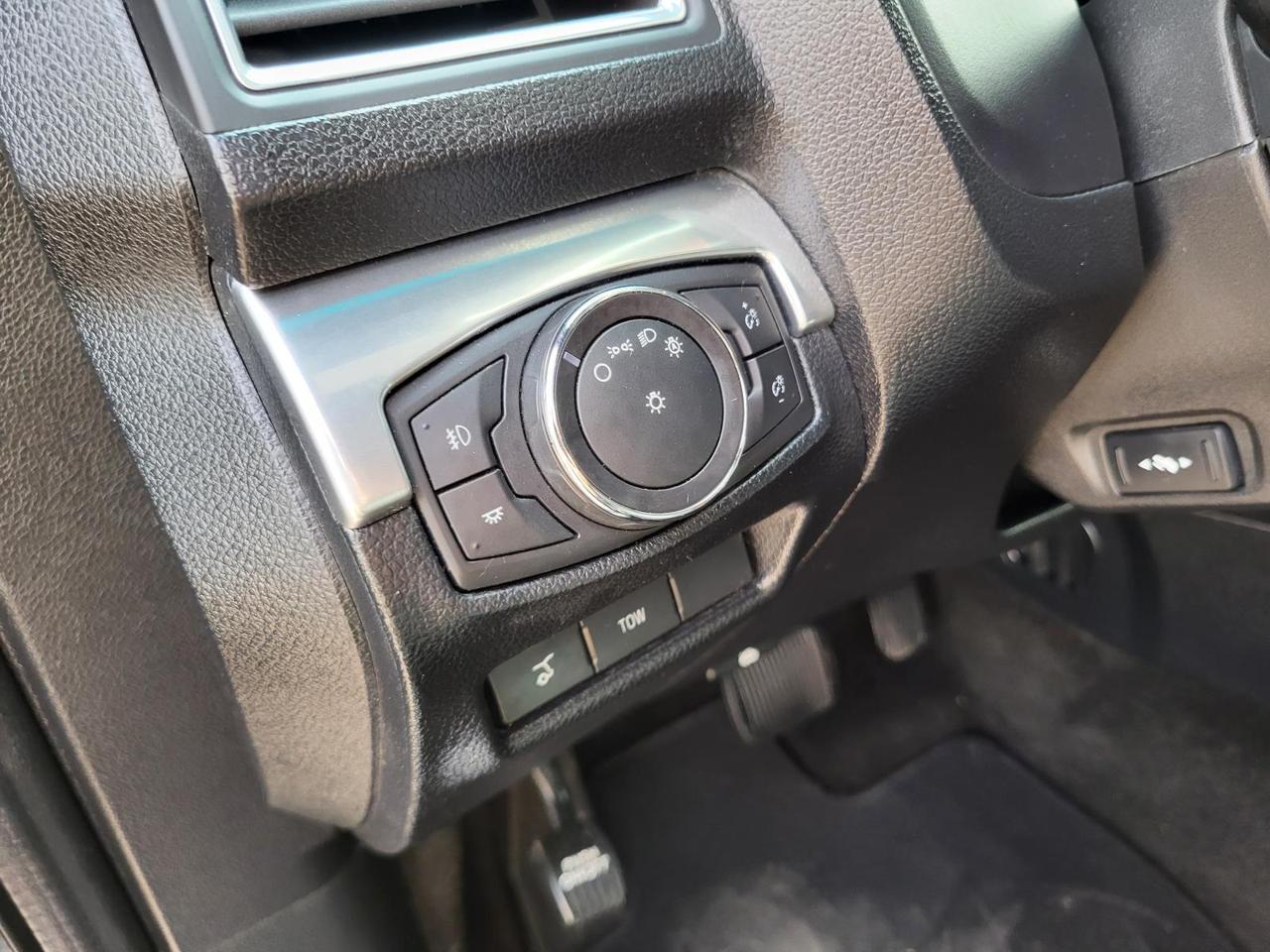 2016 Ford Explorer 4WD Sport Beeville TX