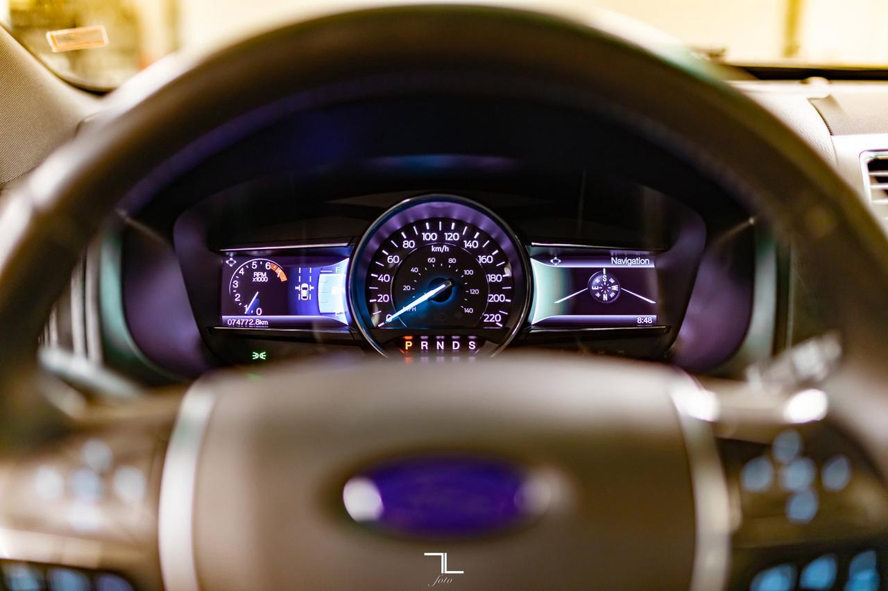 2016 Ford Explorer AWD Limited Leather Roof Nav BCam Red Deer AB