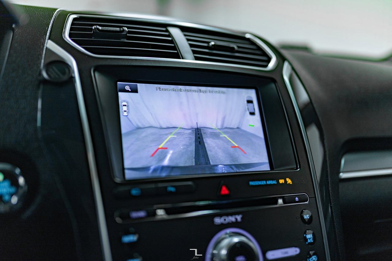 2016 Ford Explorer AWD Sport Leather Roof Nav BCam Red Deer AB