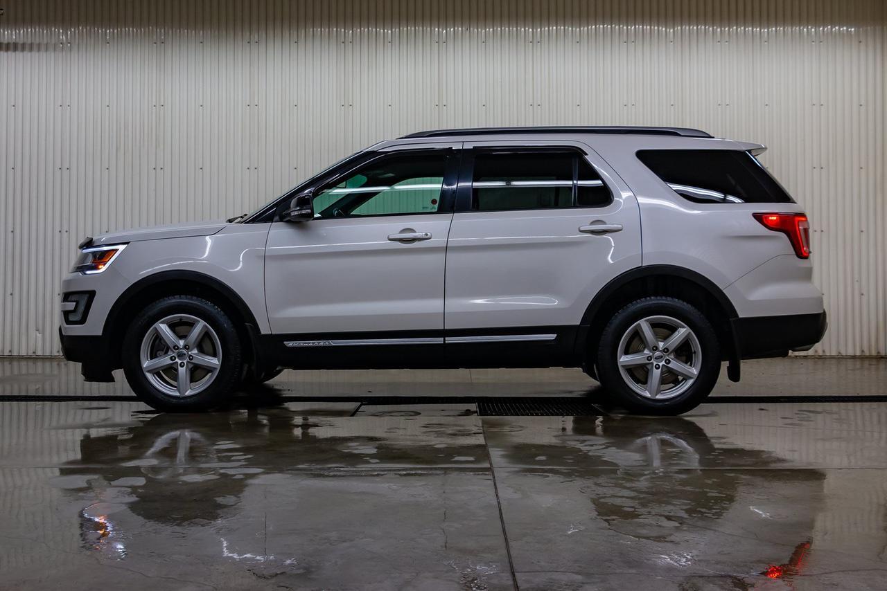 2016 Ford Explorer AWD XLT 3rd Row Leather Nav BCam Red Deer AB