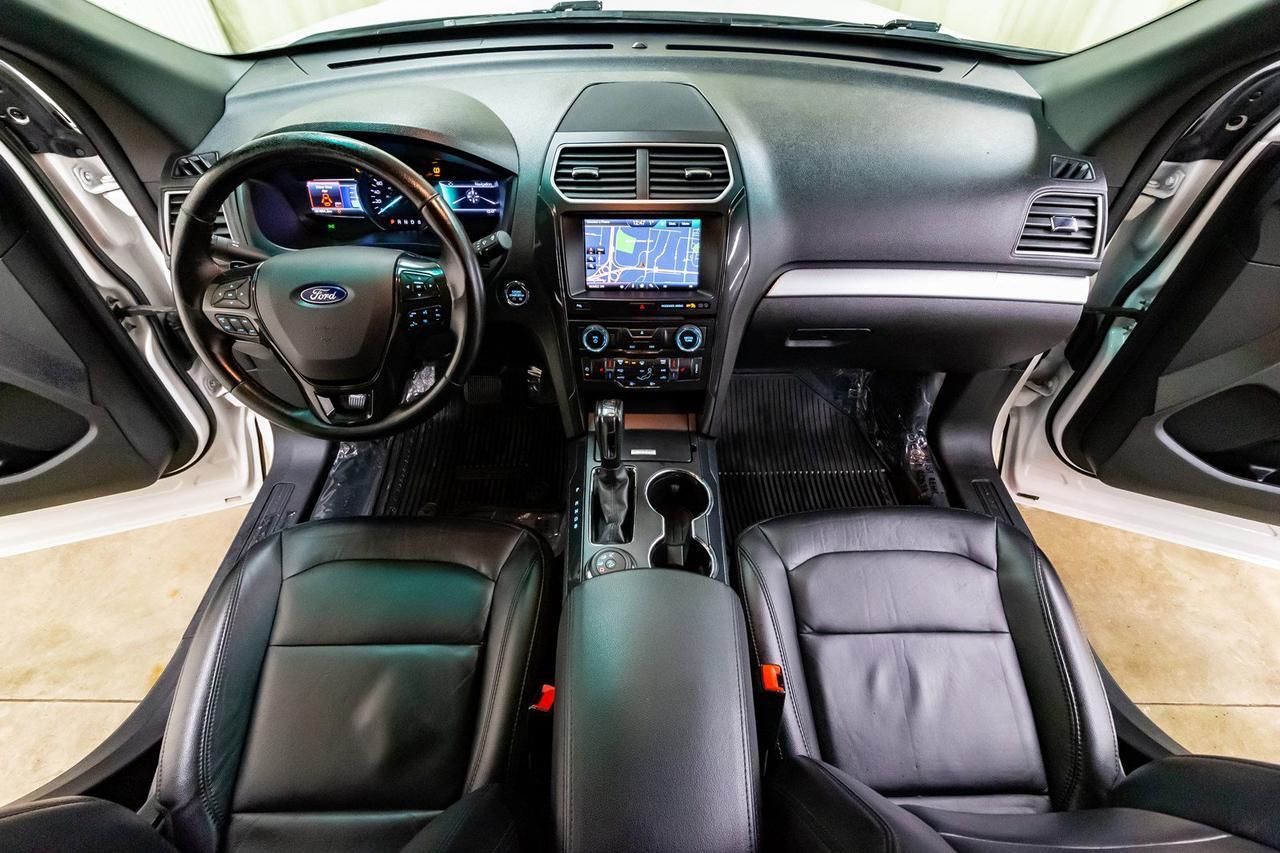 2016 Ford Explorer AWD XLT 3rd Row Leather Nav BCam Red Deer AB