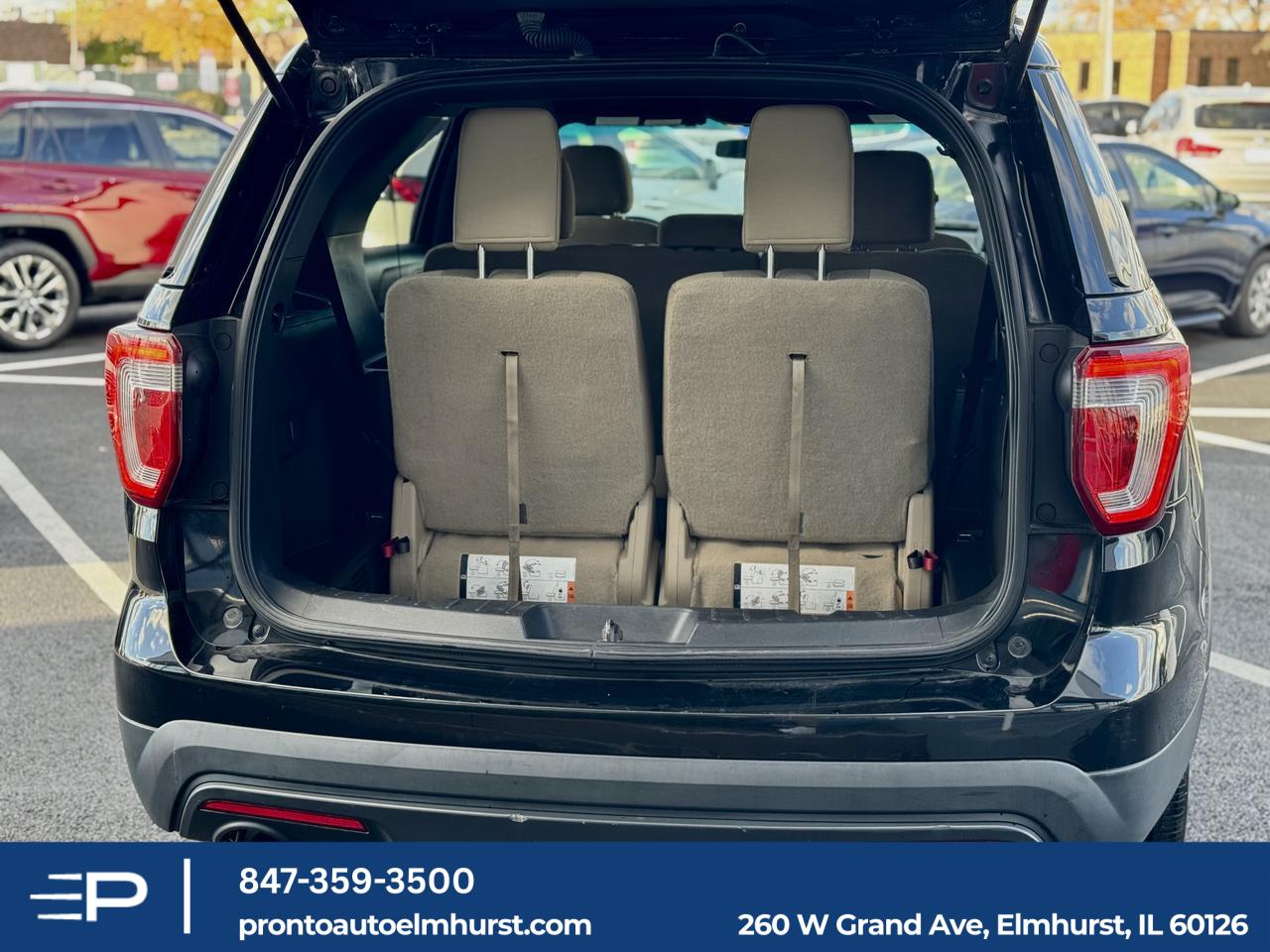 2016 Ford Explorer Base photo 4