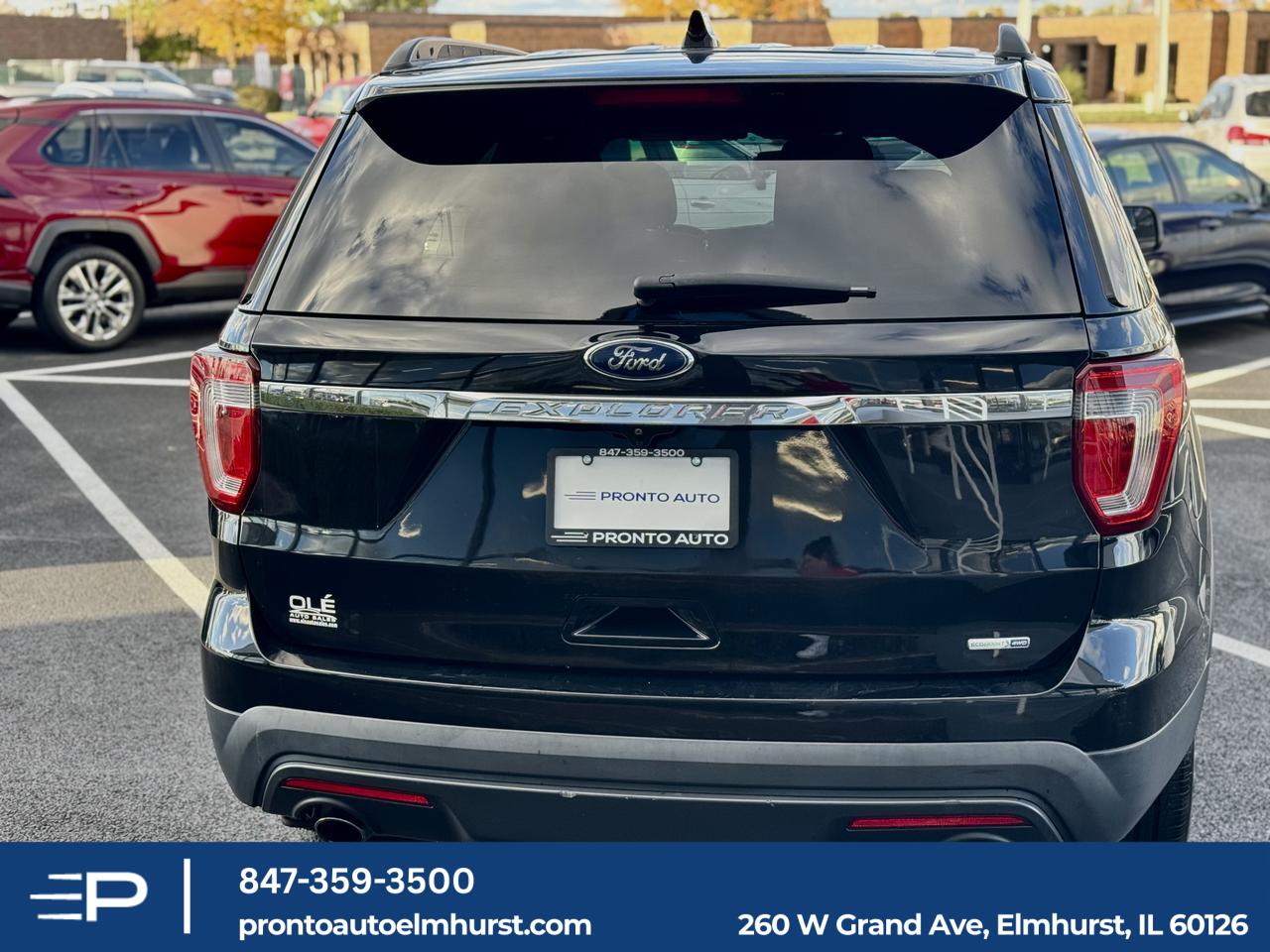 2016 Ford Explorer Base photo 3