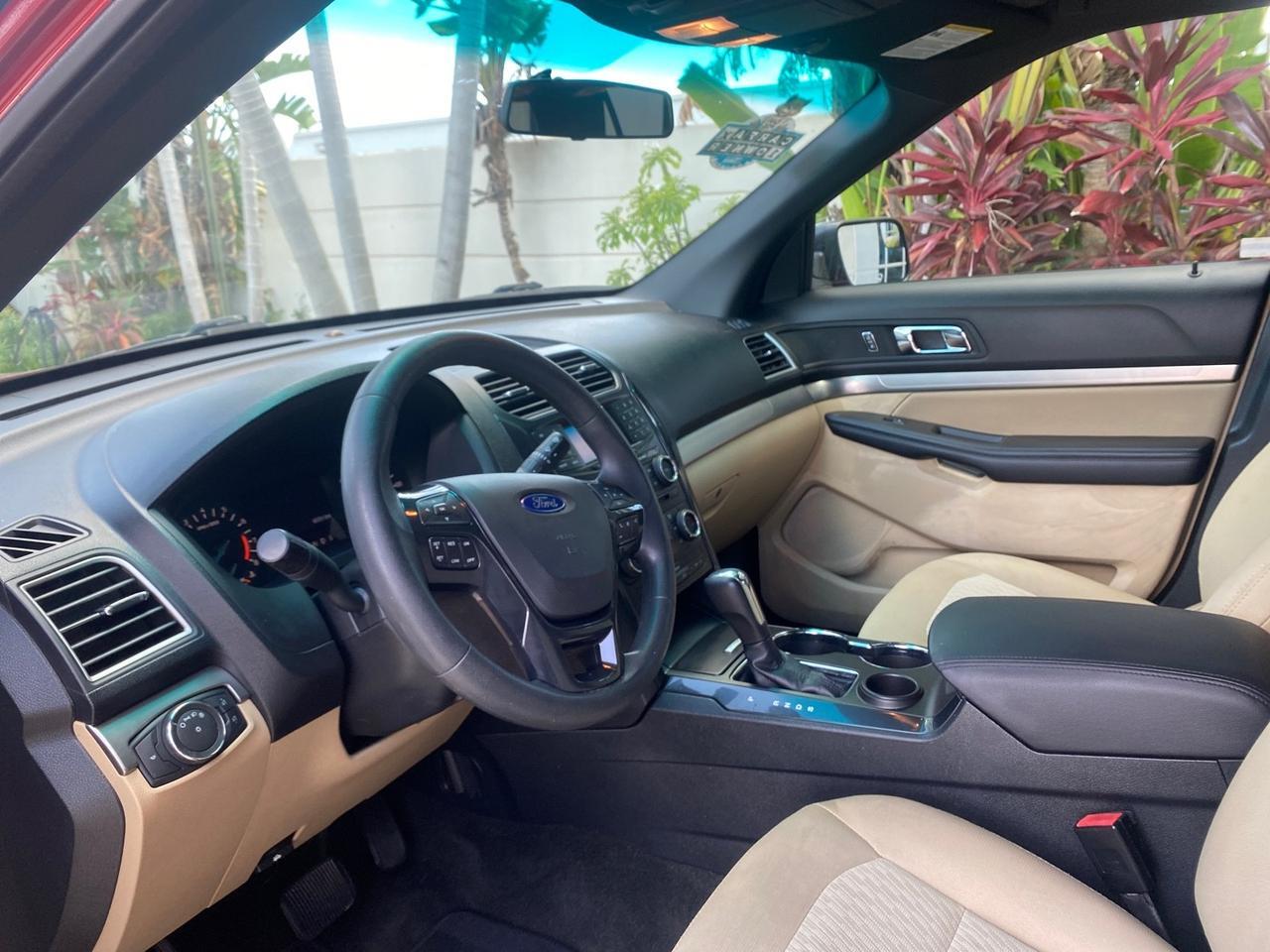 2016 Ford Explorer LOW MILES 65,688 1 OWNER FL 3RD ROW Pompano Beach FL