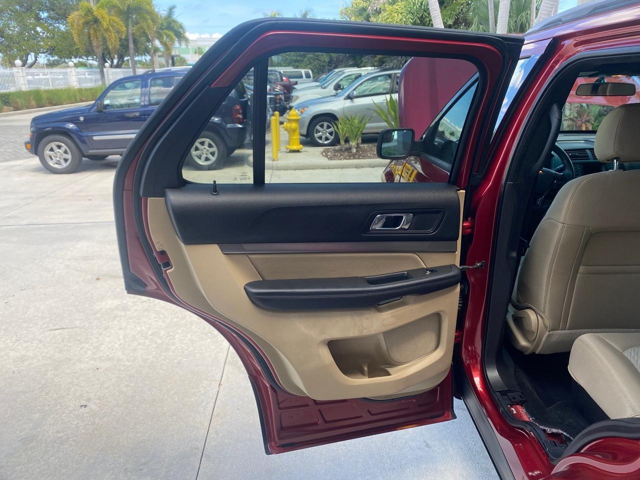 2016 Ford Explorer LOW MILES 65,688 1 OWNER FL 3RD ROW Pompano Beach FL