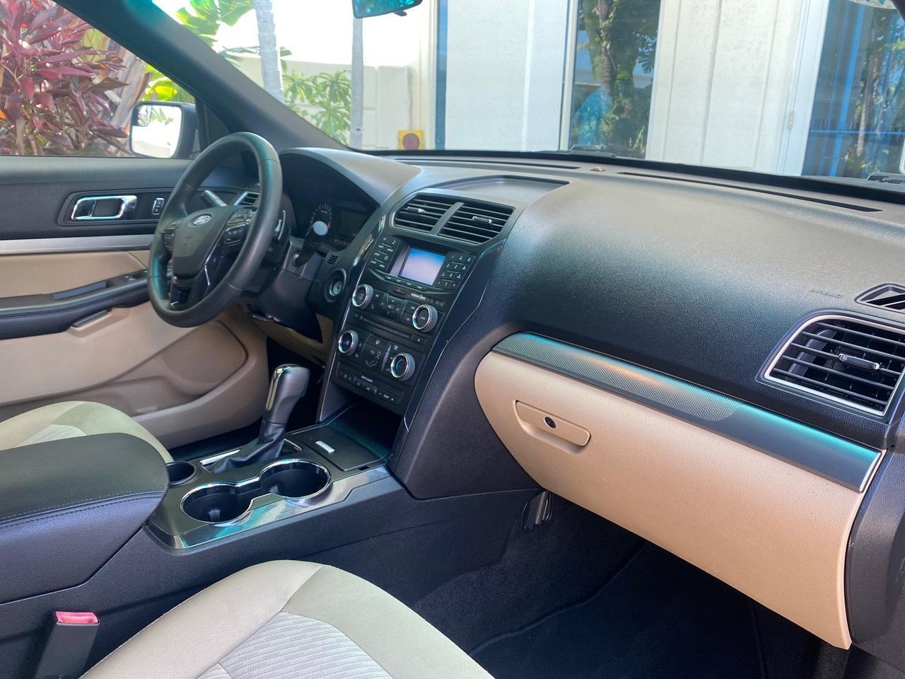 2016 Ford Explorer LOW MILES 65,688 1 OWNER FL 3RD ROW Pompano Beach FL