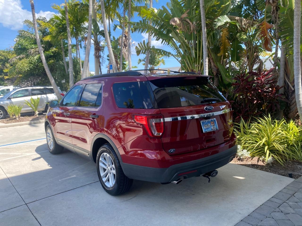 2016 Ford Explorer LOW MILES 65,688 1 OWNER FL 3RD ROW Pompano Beach FL