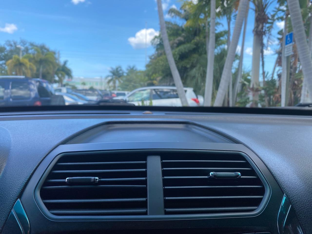 2016 Ford Explorer LOW MILES 65,701 1 OWNER FL SUV Pompano Beach FL