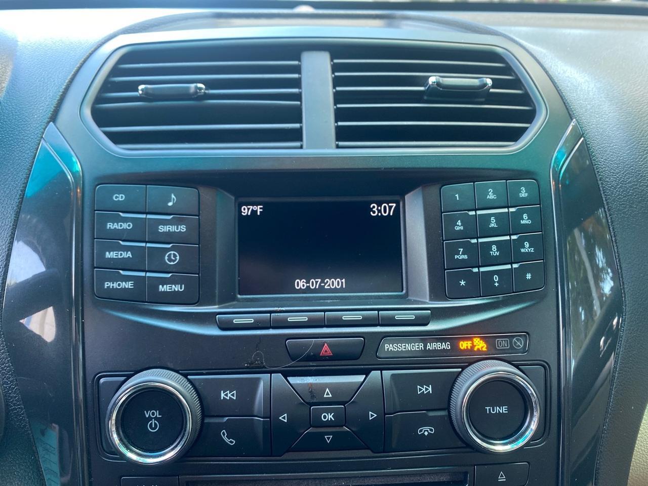 2016 Ford Explorer LOW MILES 65,701 1 OWNER FL SUV Pompano Beach FL