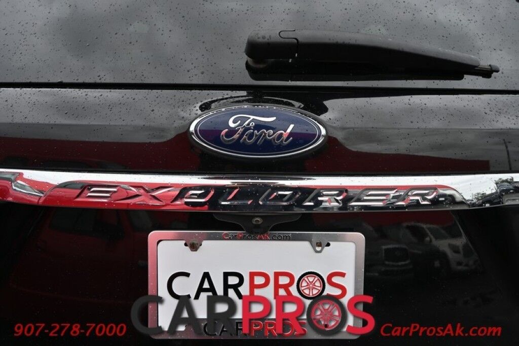 2016 Ford Explorer Limited - 4X4 - Auto Start - Power Leather Heated & Cooled Seats - Heated Steering Wheel - Seats 7 - 2nd Row Heated Seats - Dual Sunroof - Navigation - Back up Camera - Low Miles Anchorage AK
