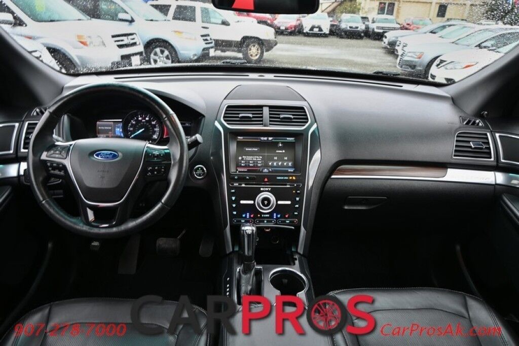 2016 Ford Explorer Limited - 4X4 - Auto Start - Power Leather Heated & Cooled Seats - Heated Steering Wheel - Seats 7 - 2nd Row Heated Seats - Dual Sunroof - Navigation - Back up Camera - Low Miles Anchorage AK