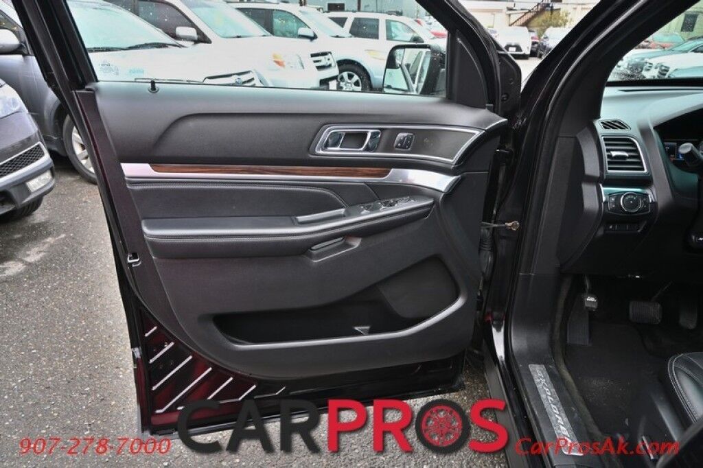 2016 Ford Explorer Limited - 4X4 - Auto Start - Power Leather Heated & Cooled Seats - Heated Steering Wheel - Seats 7 - 2nd Row Heated Seats - Dual Sunroof - Navigation - Back up Camera - Low Miles Anchorage AK