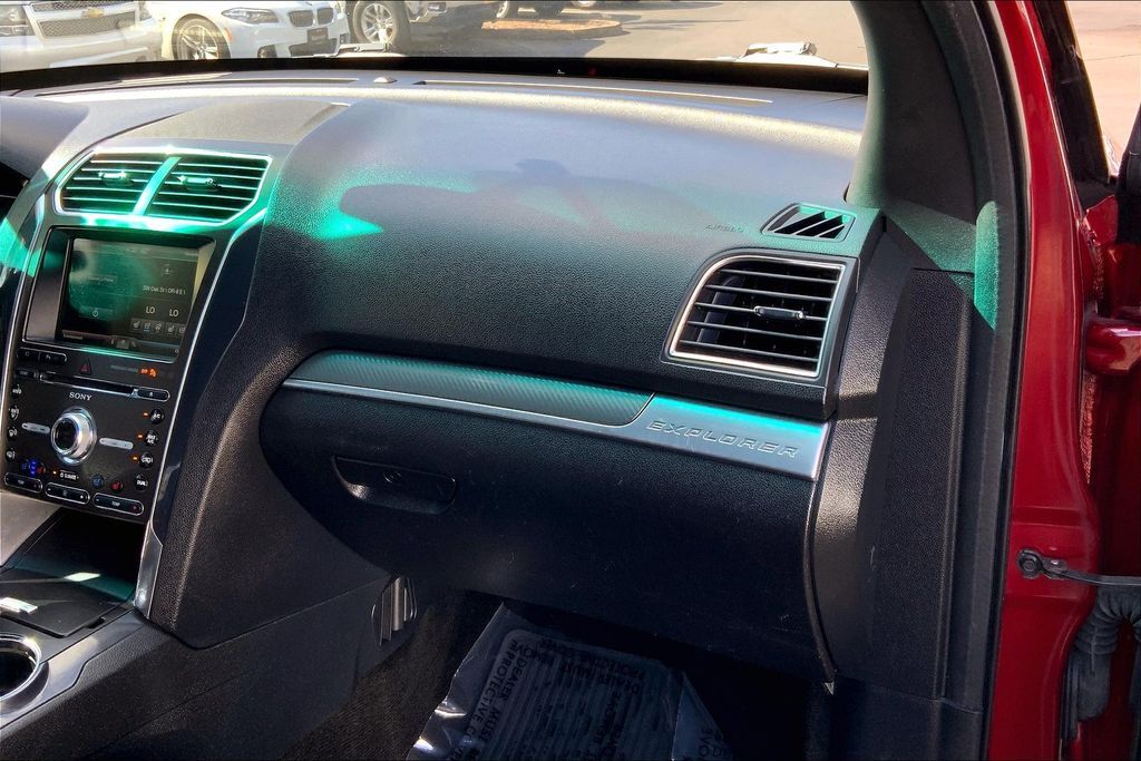 2016 Ford Explorer Sport OR