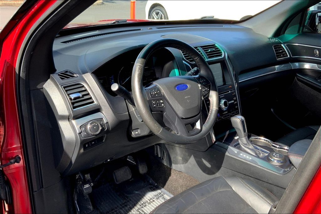 2016 Ford Explorer Sport OR