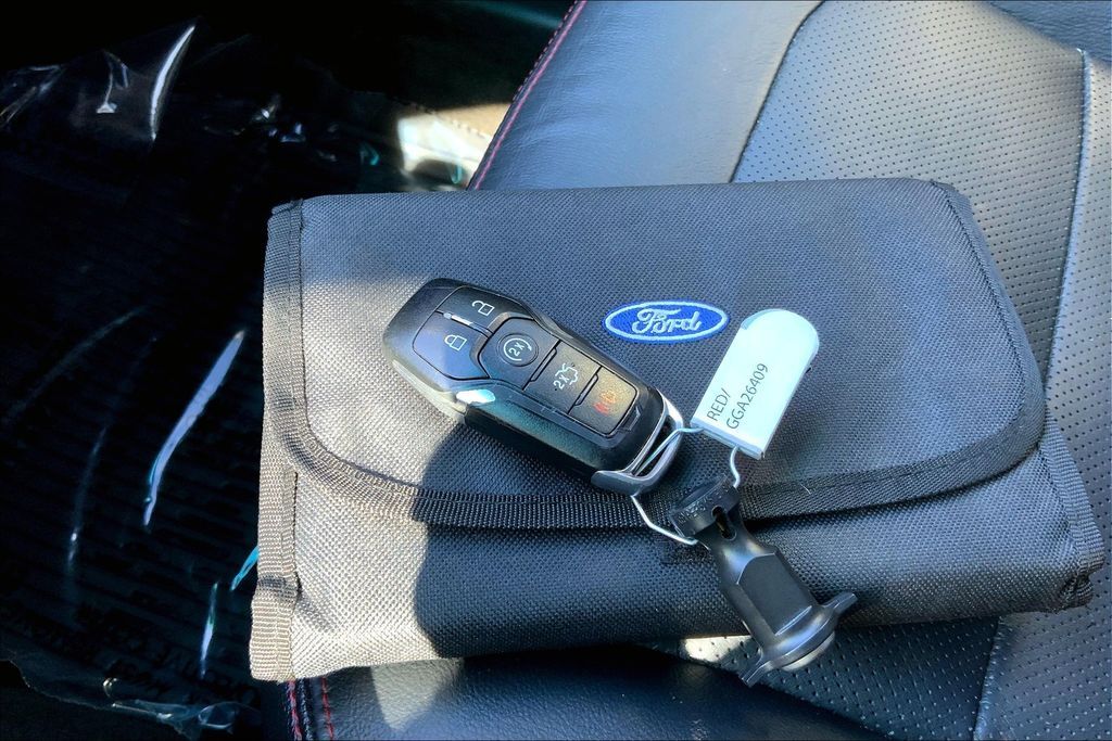 2016 Ford Explorer Sport OR