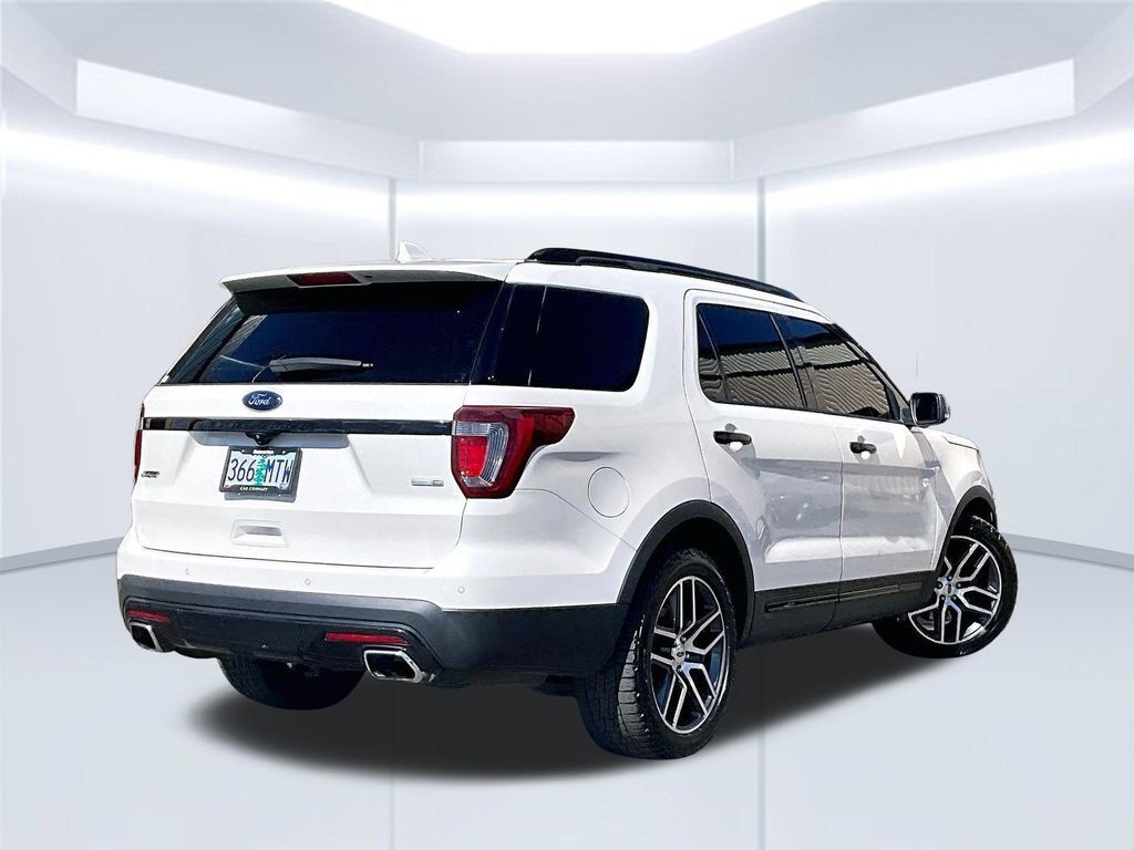 2016 Ford Explorer Sport OR