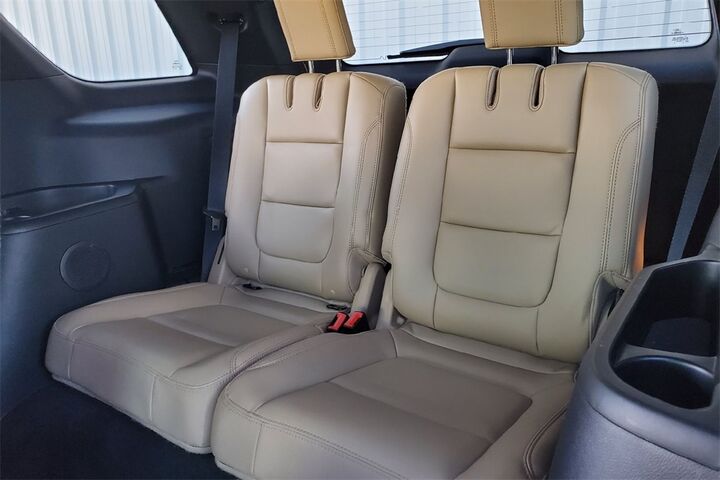 2016 Ford Explorer XLT TX 2016 Ford Explorer XLT TX