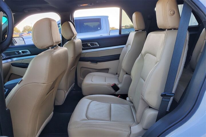 2016 Ford Explorer XLT TX 2016 Ford Explorer XLT TX