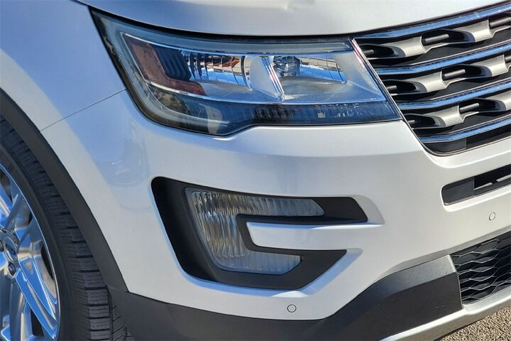 2016 Ford Explorer XLT TX 2016 Ford Explorer XLT TX