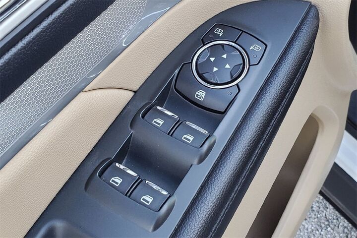 2016 Ford Explorer XLT TX 2016 Ford Explorer XLT TX