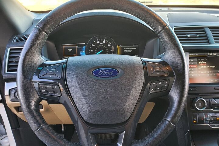 2016 Ford Explorer XLT TX 2016 Ford Explorer XLT TX